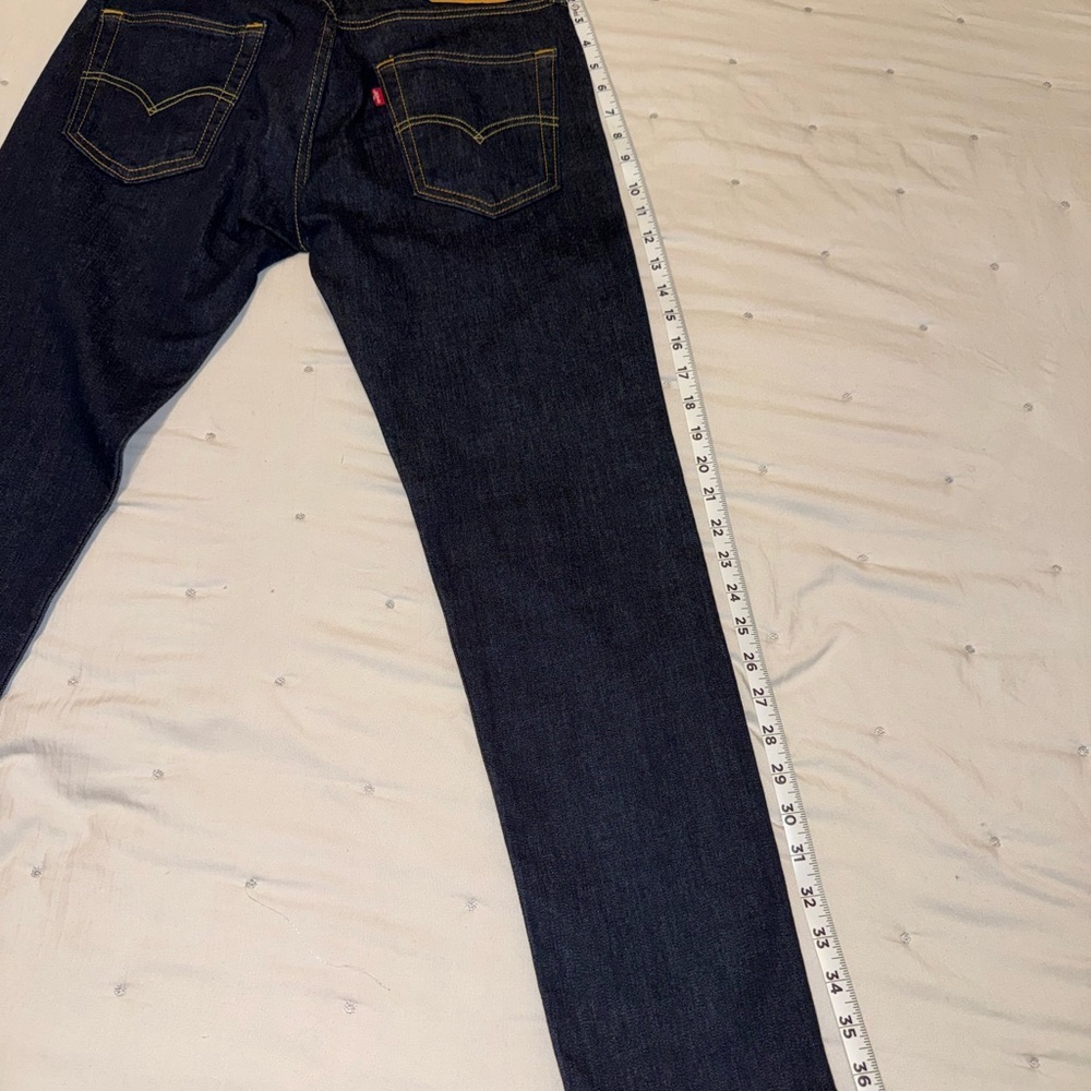 Levi’s Men's Classic Blue Jeans - Picture 3 of 8